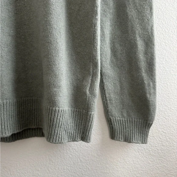 COS Cashmere Sweater - Picture 3 of 12